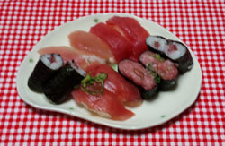 晩ご飯 母から差入れお寿司