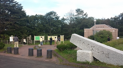 左から行くほうが楽