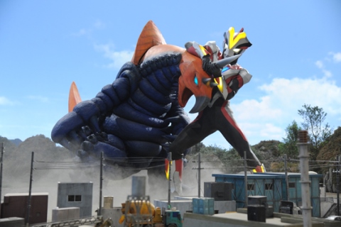 ウルトラマンビクトリー VS バキシム(SD)