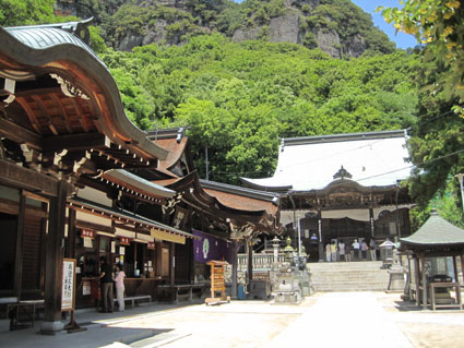 八栗寺07