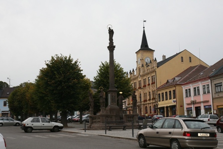 lomunis.jpg