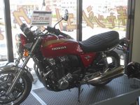 CB1100 ②