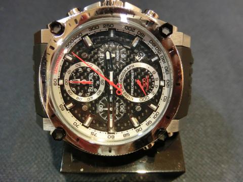 012_BULOVA 顔