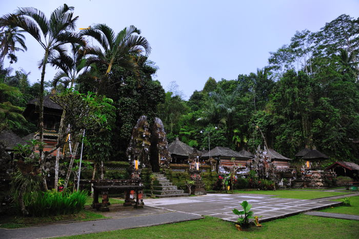 110917_Sebatu寺院(全体)
