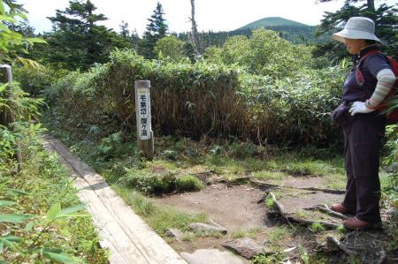 2毛無岱への分岐32