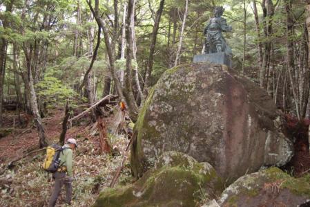 20大真名子山へ