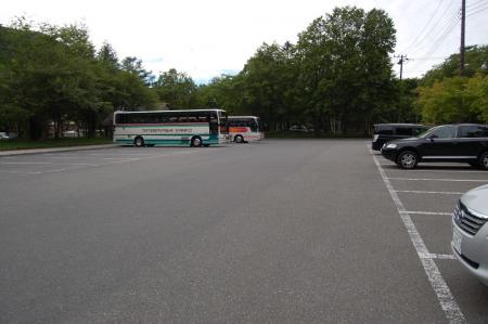 1駐車場