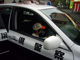 パトカー