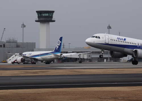 TAK_B787_03