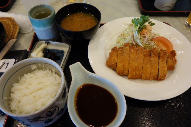 昼食