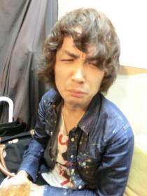 秋葉さん