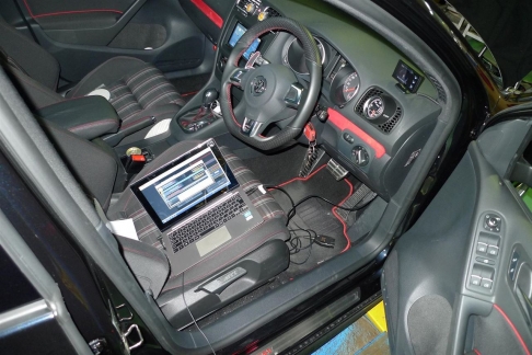 unitronic_2013_1224_2.jpg
