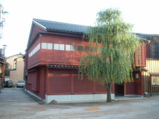 2003_1107_072525AA.jpg
