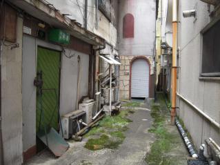 2009_0820_123742AA.jpg