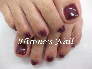 Hirono S Nail 冬のダークカラー ジェルペディキュア