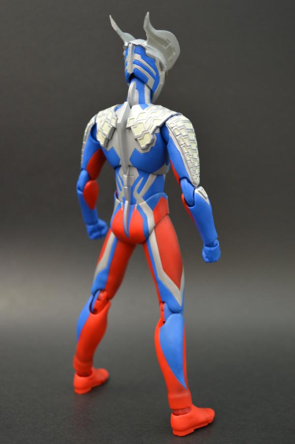 ULTRA-ACT ウルトラマンゼロ | 魂の玩具箱