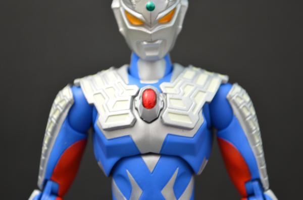 Amazon.co.jp: TAMASHII NATIONS ULTRA-ACT ウルトラマンゼロ