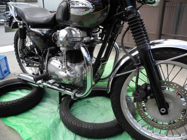 W650にPOSH W1キャブトンマフラーを付ける-1 | いつも