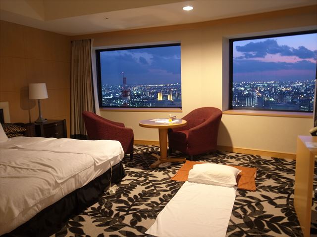 素敵な夜景　プレミアムウイング８　楓－KAEDE　ｉｎ名古屋