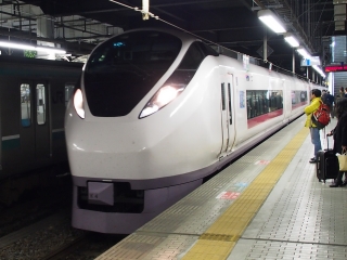 E657系 「ひたち号50周年」 ラッピング