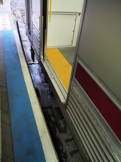 東武鉄道 浅草駅 ホーム