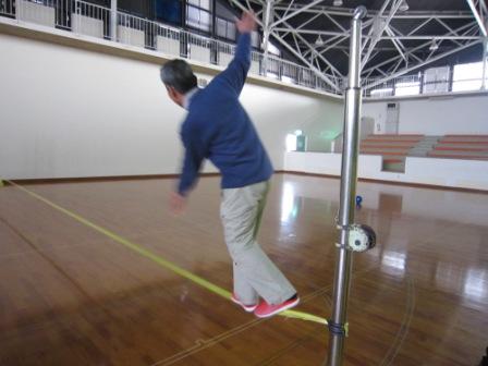 スラックライン Slackline に挑戦 Sc２１はりまblog