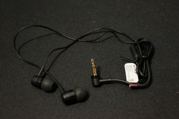 Sony_NFC_Bluetooth_Headset_SBH20_006.jpg