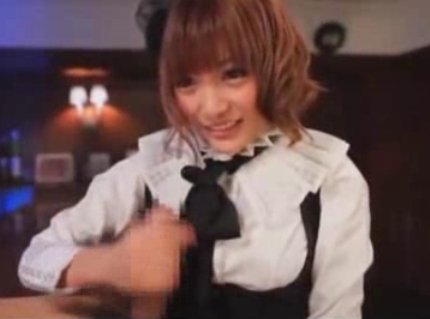 小悪魔痴女の手コキフェラ 明日香きらら